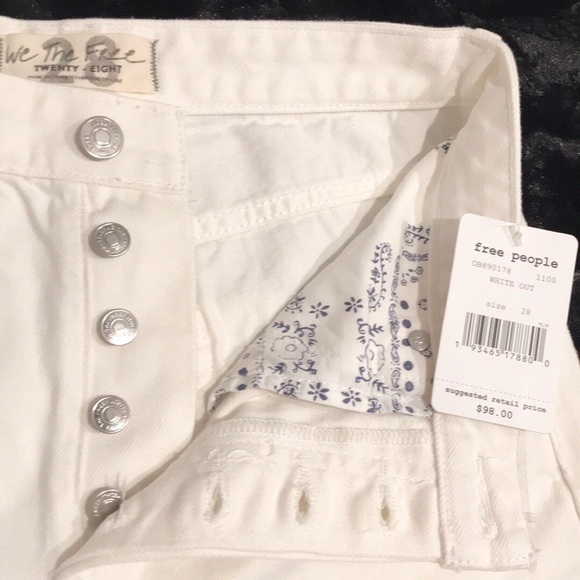 Free People Straight Flare Jeans. - Picture 5 of 8